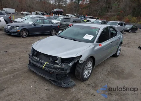 2018 Toyota Camry Le из США, поврежденный, VIN 4T1B11HK5JU079835